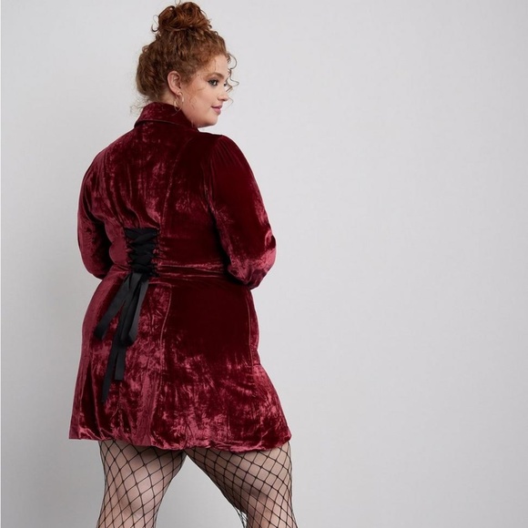 NWT Torrid 00 M/L Velvet Pirate Dress Coat Halloween Costume, Medium, Large, 10 - Picture 5 of 6